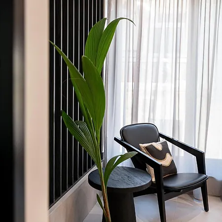 Theta Boutique فندق